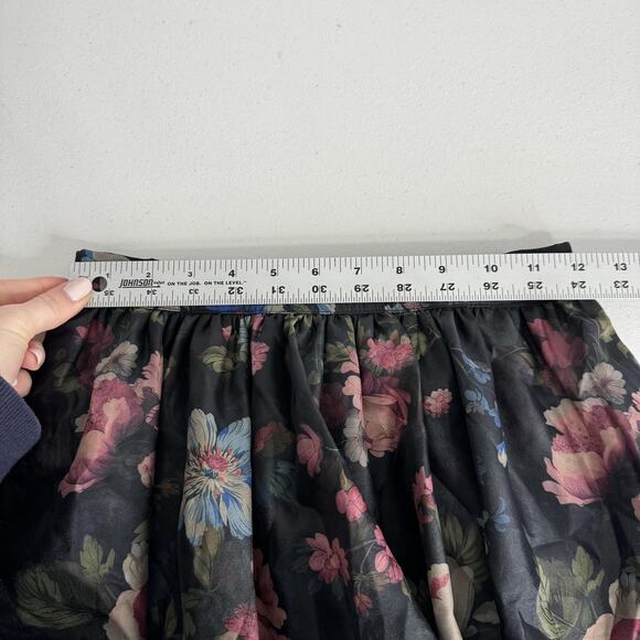 By Anthropologie Bubble Mini Skirt Womens XXS Black Dark Floral Fairy Whimsigoth - Picture 8 of 11